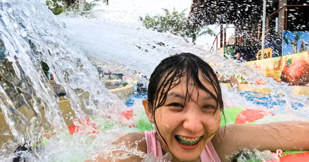 pattaya water park tickest with สวนน้ำโคลัมเบีย พิคเจอร์ส อควาเวิร์ส